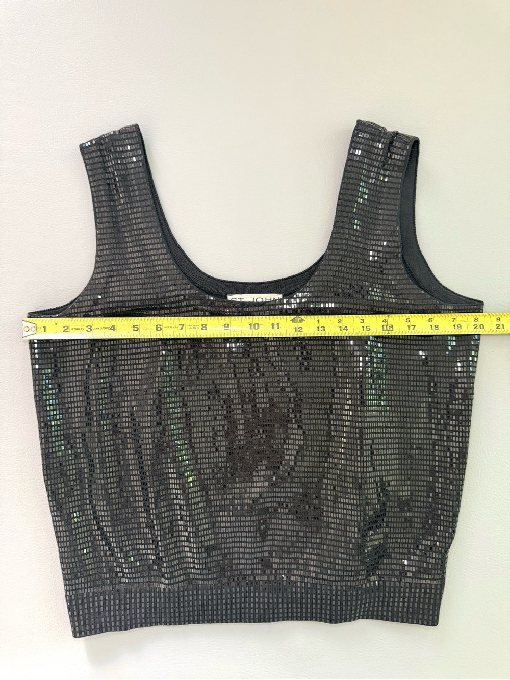 St. John Black Bonded Sequins Knit Sleeveless Tank Top Women’s size Large - Picture 4 of 10